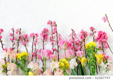 Hinamatsuri bouquet Japanese paper background 62887747