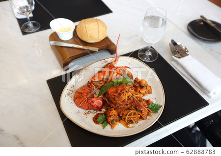 Lobster Pasta American Style Luxury Restuarant 62888783