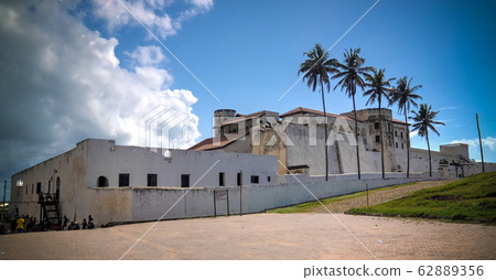 Exterior view to Elmina castle and fortress, Ghana Exterior view to Elmina castle and fortress, Ghana 62889356