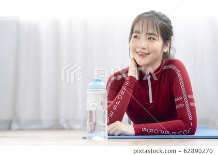 Sport girl 62890270