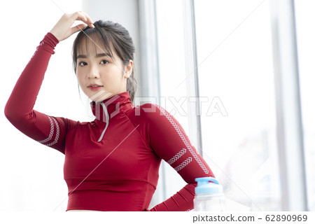 Sport girl 62890969