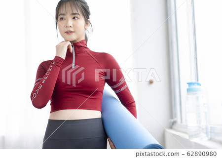 Sport girl 62890980