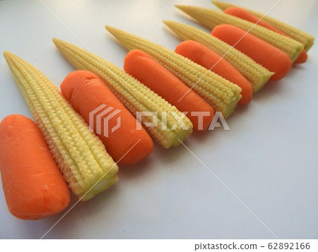 carrot, corn, orange 62892166