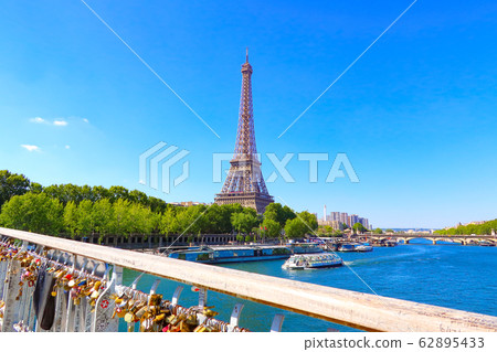 Eiffel Tower Paris France Eiffel Tower Paris France 62895433