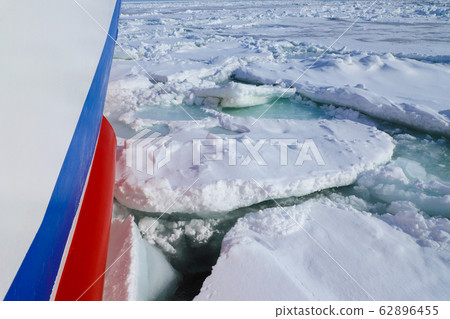 Drift ice Sea of Okhotsk Sightseeing icebreaker 62896455