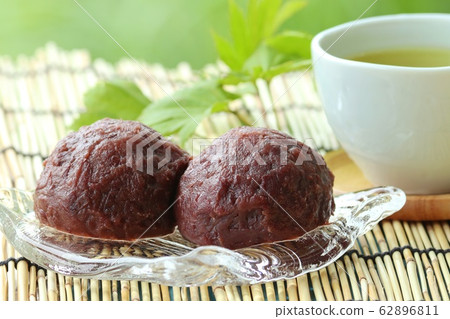 Ohagyobota mochi tea outdoor 62896811