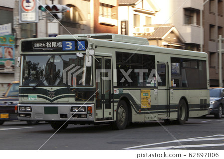 Kyoto Municipal Bus (No. 3 system) Kyoto Municipal Bus (No. 3 system) 62897006