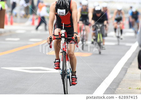 triathlon triathlon 62897415