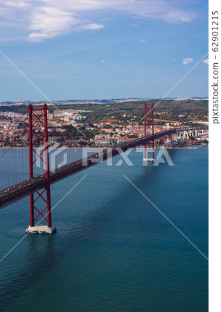 Ponte 25 de Abril is a suspension bridge connecting the city of Lisbon, to the Almada Ponte 25 de Abril is a suspension bridge connecting the city of Lisbon, to the Almada 62901215