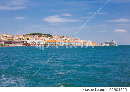 Lisbon on the Tagus river bank, central Portugal. Tajo view from the ferry to Almada. 62901223