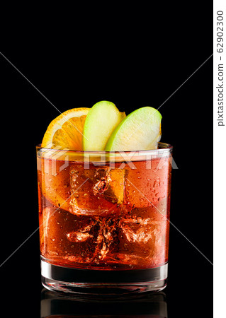 Cocktail with brandy and orange bitter  62902300