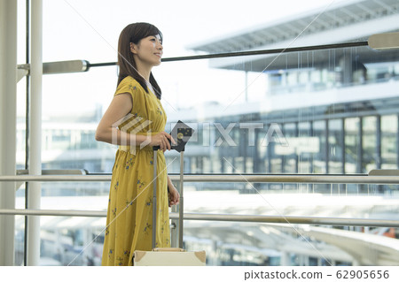 Airport corridor female 62905656