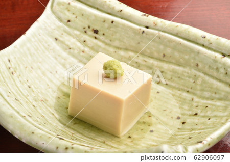 芝麻豆腐 62906097