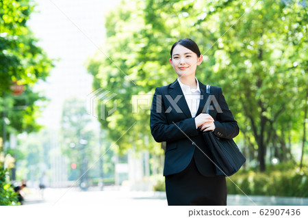 女性女商人求職新員工年輕女子年輕 62907436