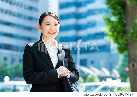 女性女商人求職新員工年輕女子年輕 62907487