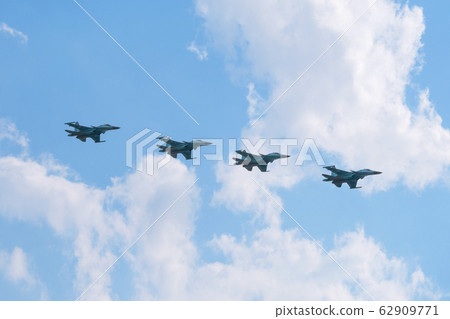 Sukhoi Su-34後衛四機編隊 Sukhoi Su-34後衛四機編隊 62909771