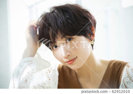 Women Beauty Beauty Short Hair 62912010