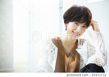 Women Beauty Beauty Short Hair Women Beauty Beauty Short Hair 62912132