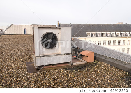 air ducts on the roof 62912250