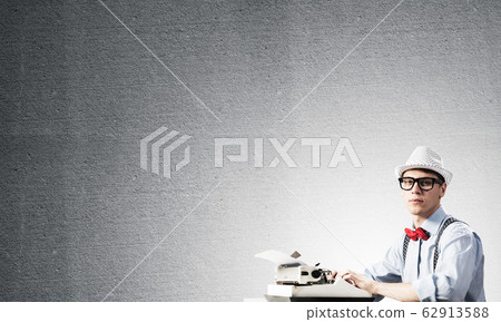 Creative inspiration of young writer. 62913588