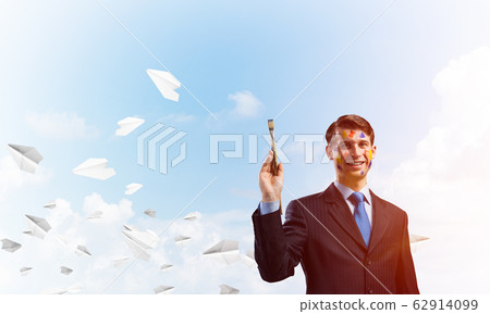 Modern and creative doing of business Modern and creative doing of business 62914099