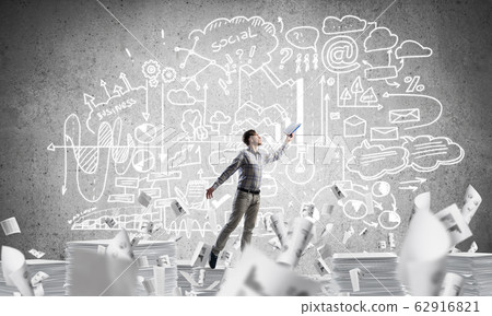 Study hard to become successful businessman. Study hard to become successful businessman. 62916821