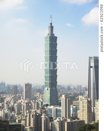Taipei 101_2020.1 in Taipei, Taiwan Taipei 101_2020.1 in Taipei, Taiwan 62921098