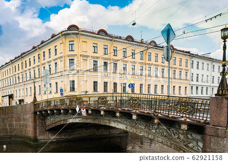 Moika's  Embankment, river in  Saint Petersburg.  62921158