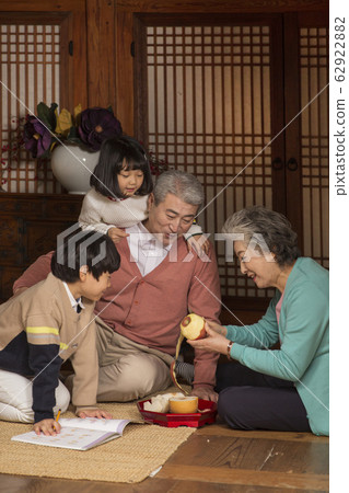 Multi Generation Family. family, happiness, generation and people concept 173 Multi Generation Family. family, happiness, generation and people concept 173 62922882