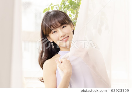 美麗,女人,窗簾 美麗,女人,窗簾 62923509