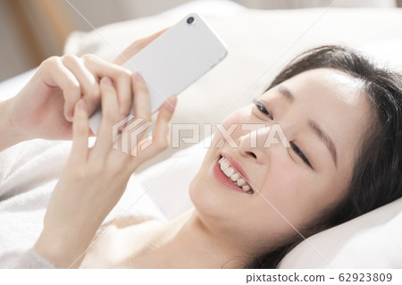 Bed, rest, sleep 62923809