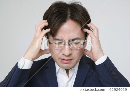 Portrait of young woman and man, part timer and owner 225 62924039