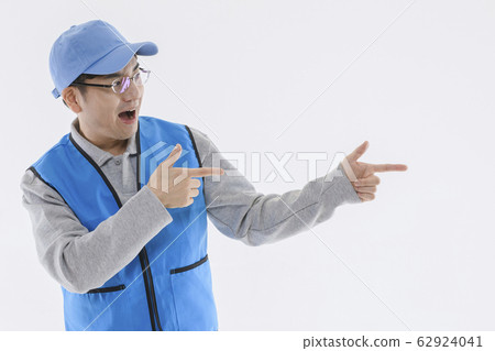 Portrait of young woman and man, part timer and owner 036 Portrait of young woman and man, part timer and owner 036 62924041