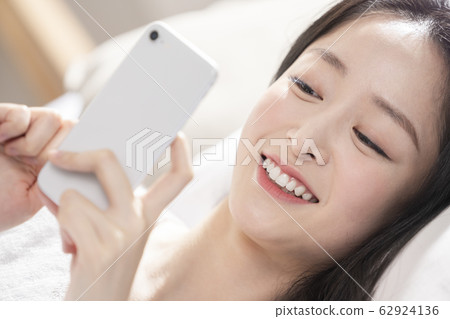 Bed, rest, sleep 62924136