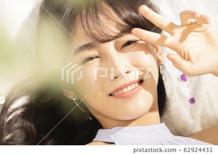 睡覺，睡覺，躺下 62924431