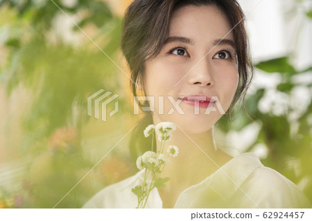 Plant, animation, woman Plant, animation, woman 62924457