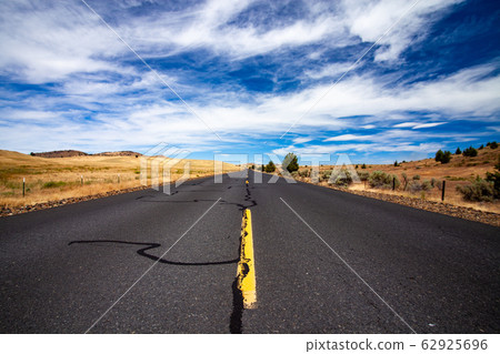 American country road American country road 62925696