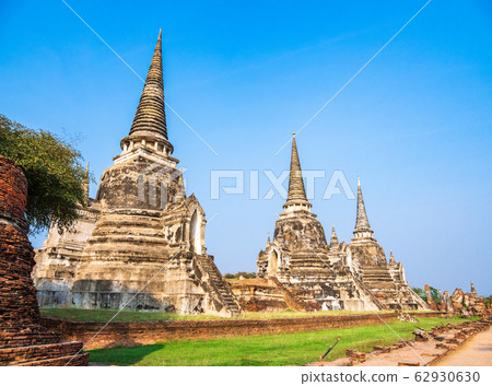 Thai Ayutthaya ruins Wat · plazasan pet 62930630