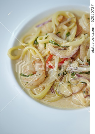 蝦奶油意大利面 62930727