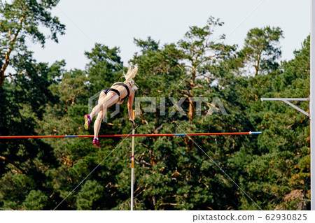 pole vault woman athlete jump pole vault woman athlete jump 62930825