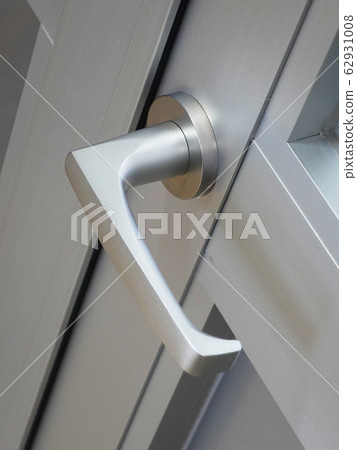 Door knob (lever type aluminum door / no key) 62931008