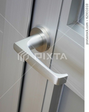 Door knob (lever type aluminum door / no key) 62931010