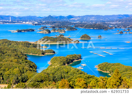 View of Kujukushima from the Sasebo Fortress Marudeyama Observatory Site [Sasebo City, Nagasaki Prefecture] 62931733