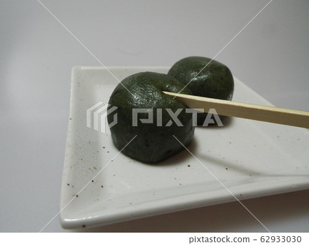 Mugwort rice cake Mugwort rice cake 62933030