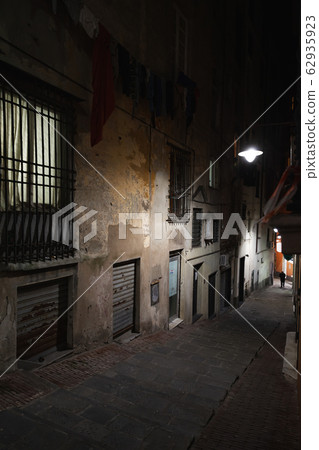 Vertical night street view of old Genova 62935923