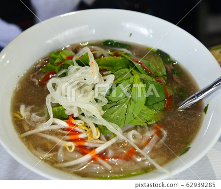 Traditional Vietnamese noodle soups Traditional Vietnamese noodle soups 62939285