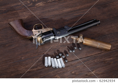 Firearms of the Old West - Percussion Army Firearms of the Old West - Percussion Army 62942934