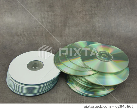 Stacked CD blanks with front and back 62943665