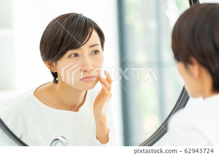 Middle female beauty beauty image Middle female beauty beauty image 62943724