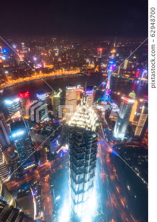 <<上海>>中國經濟中心上海市中心的夜景 62948700